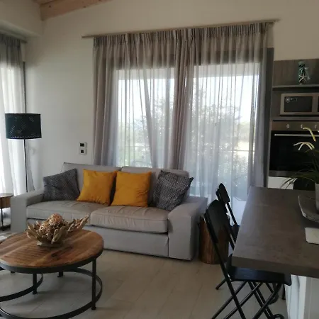 Romeo & Juliet Kefalonia Villa *
