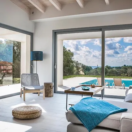 Romeo & Juliet Kefalonia * Svoronata