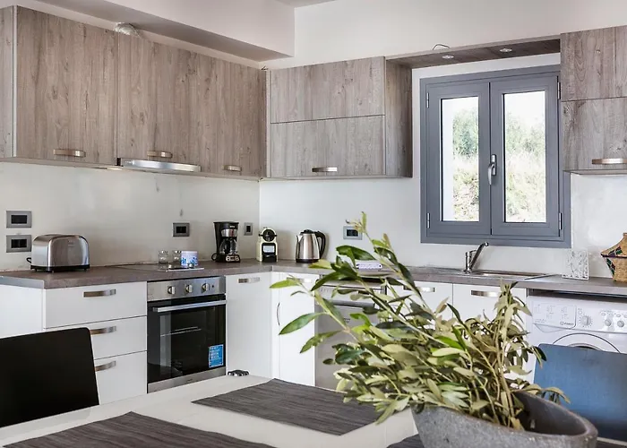 Romeo & Juliet Kefalonia