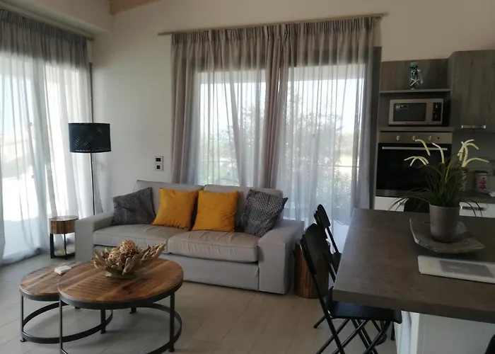 Romeo & Juliet Kefalonia Villa *